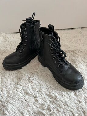 Black Lace-Up Combat Boots with Side Zipper real leather - Size 10,5 US Toddler